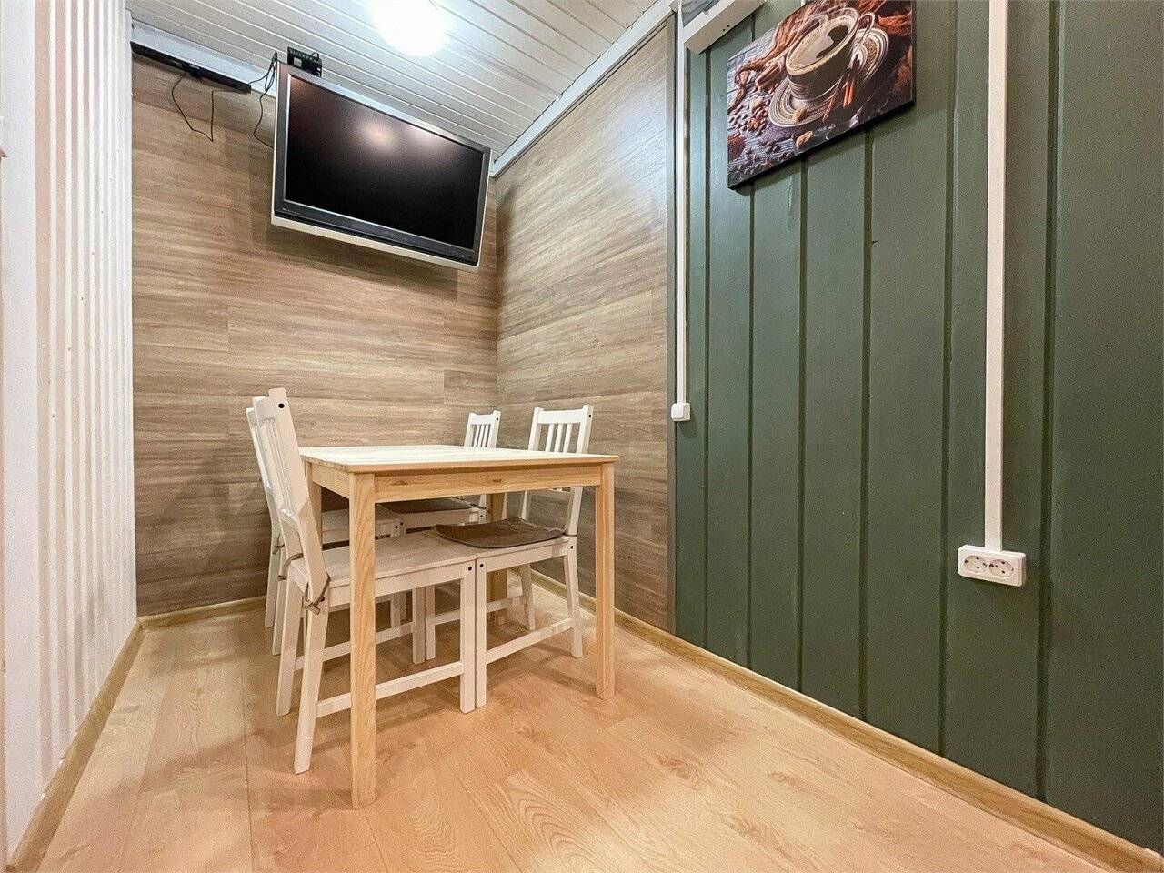 Фотографии номера VINTAGE LUX Апартаменты в Гостинице Сканди Выборг